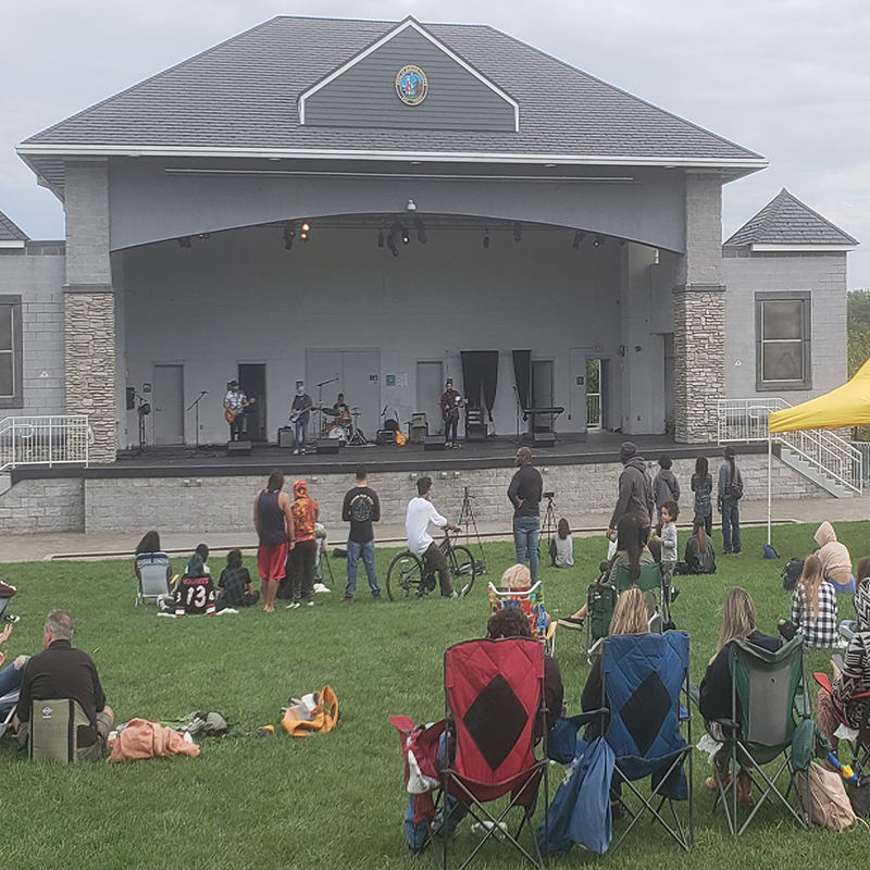 2-overpeck-amphitheater